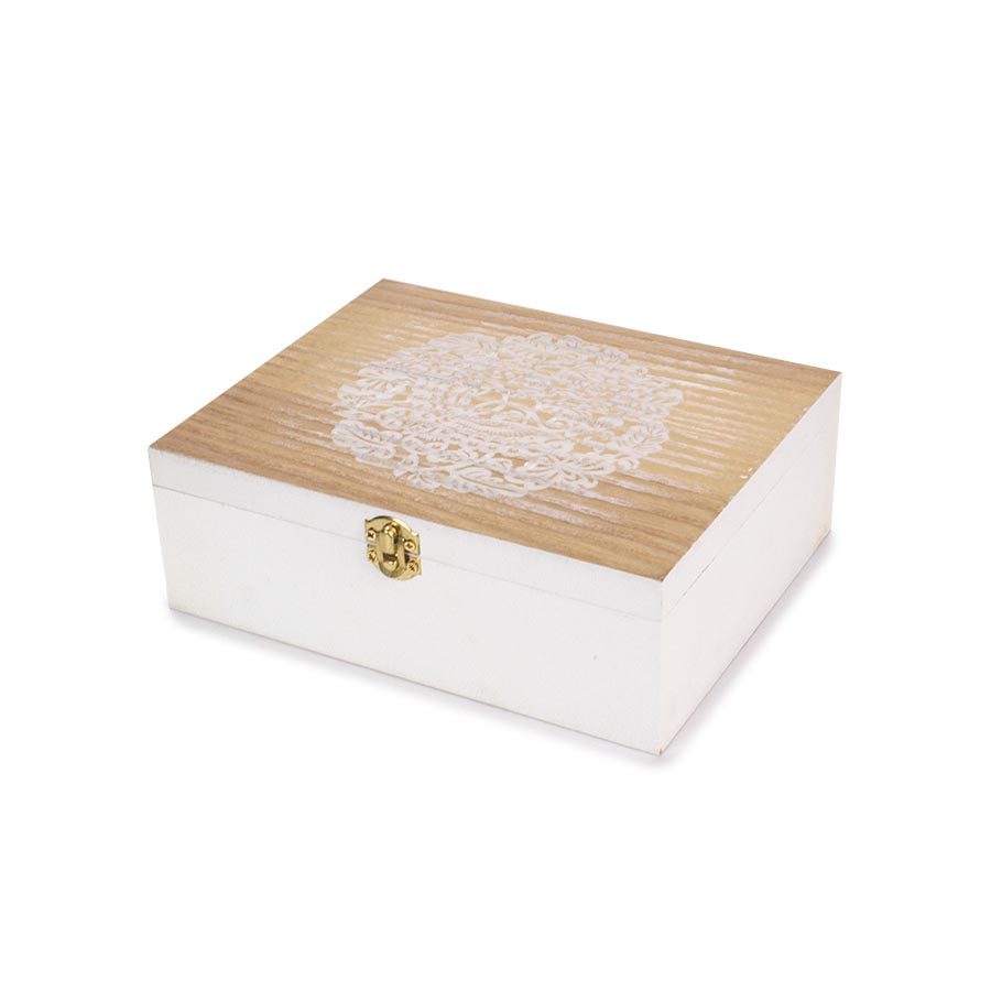 Ξύλινο κουτί με ανάγλυφο σχέδιο 19x16εκ