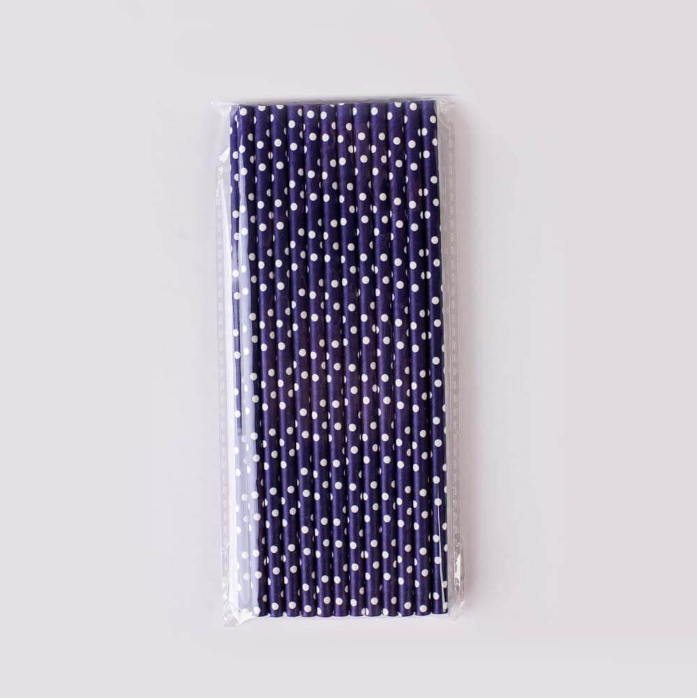 Χάρτινα καλαμάκια με πουά λευκό σε μπλε φόντο